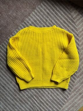 Vintage butter yellow knit sweater